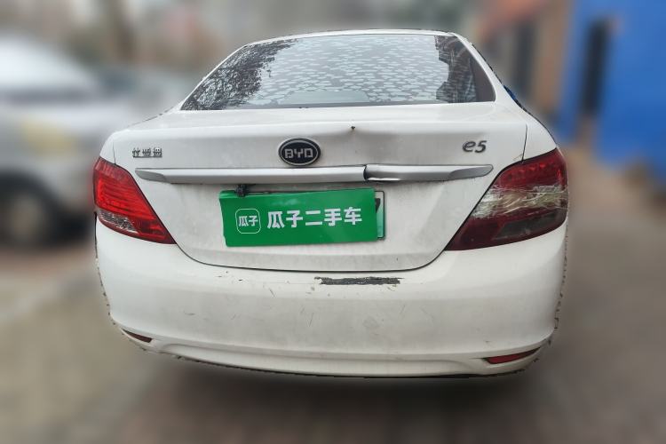 Used BYD e5 2018 Travel Edition Rear