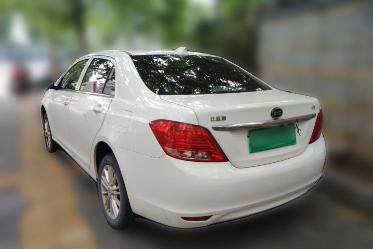 Used BYD e5 2018 450 Smart Connect Enjoyment Version Rear Left 45 Deg
