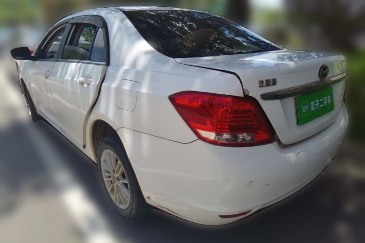 Used BYD e5 2018 450 Smart Connect Enjoyment Version Rear Left 45 Deg