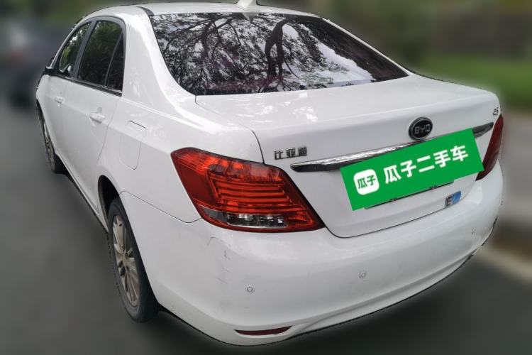 Used BYD e5 2018 450 Smart Connect Deluxe Edition Rear Left 45 Deg