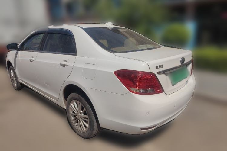 Used BYD e5 2018 450 Smart Connect Enjoyment Version Rear Left 45 Deg