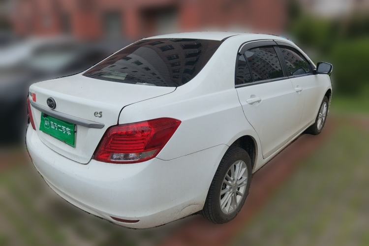 Used BYD e5 2018 Travel Edition Rear Right 45 Deg