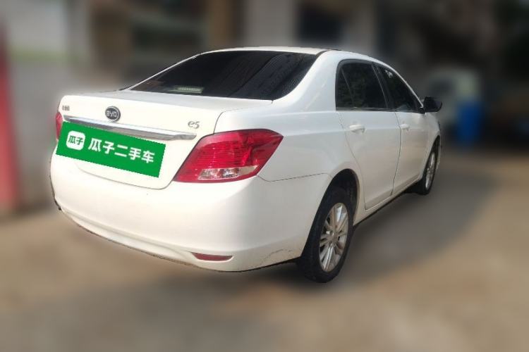 Used BYD e5 2018 Travel Edition Rear Right 45 Deg