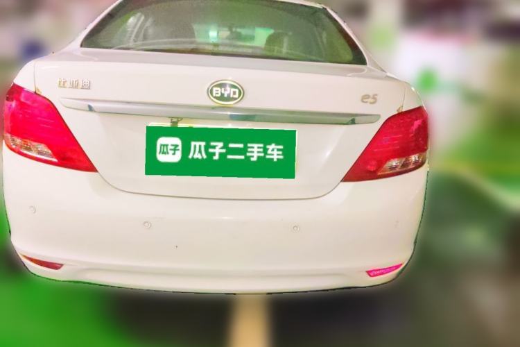 Used BYD e5 2018 Travel Edition Rear