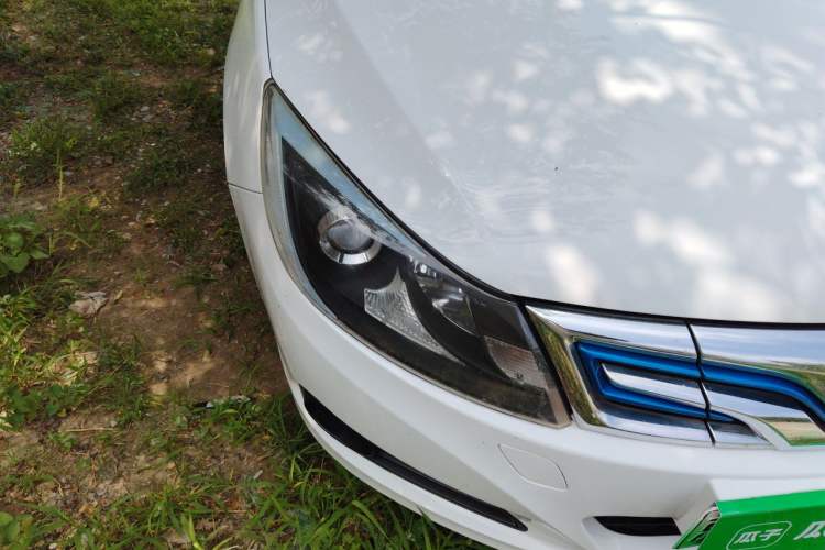Used BYD e5 2018 450 Smart Connect Enjoyment Version Right Front Headlight