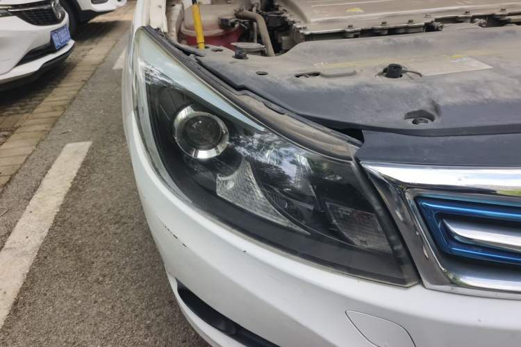 Used BYD e5 2018 450 Smart Connect Enjoyment Version Right Front Headlight