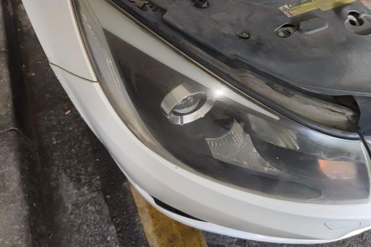 Used BYD e5 2018 450 Smart Connect Enjoyment Version Right Front Headlight