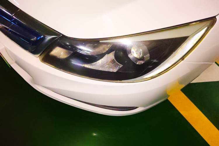 Used BYD e5 2018 Travel Edition Right Front Headlight