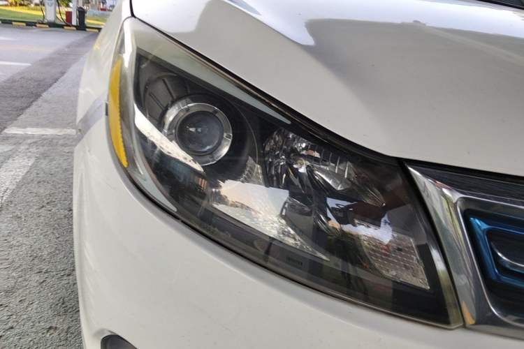 Used BYD e5 2018 450 Smart Connect Enjoyment Version Right Front Headlight