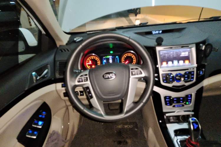 Used BYD e5 2018 450 Smart Connect Enjoyment Version Steering Wheel