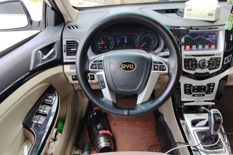 Used BYD e5 2018 450 Smart Connect Enjoyment Version Steering Wheel