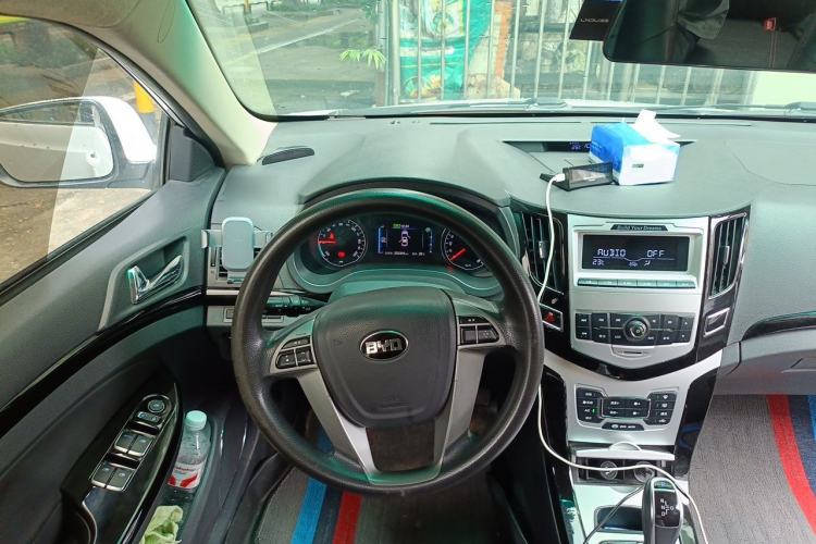 Used BYD e5 2018 Travel Edition Steering Wheel