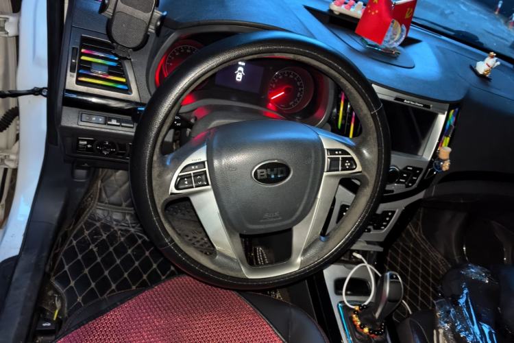Used BYD e5 2018 450 Smart Connect Enjoyment Version Steering Wheel