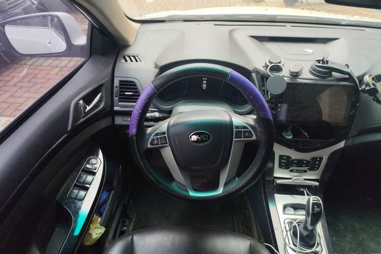 Used BYD e5 2018 Travel Edition Steering Wheel