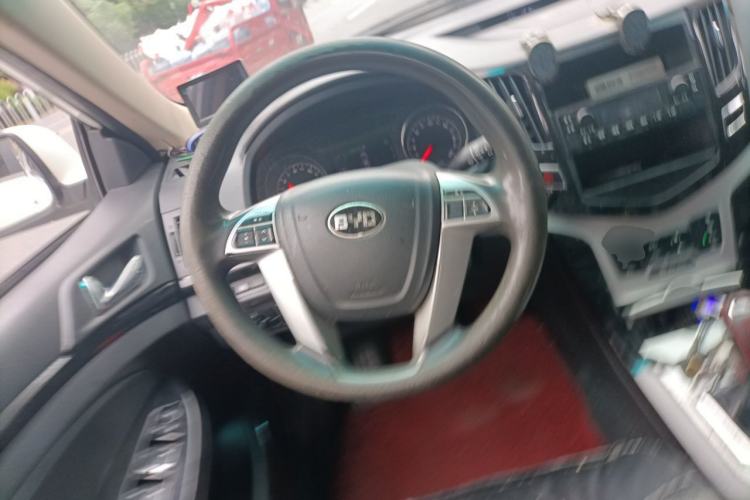 Used BYD e5 2018 450 Smart Connect Enjoyment Version Steering Wheel