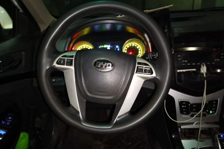 Used BYD e5 2018 450 Smart Connect Enjoyment Version Steering Wheel