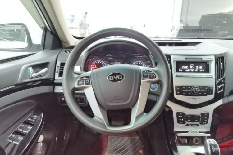 Used BYD e5 2018 Travel Edition Steering Wheel