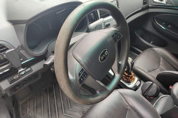 Used BYD e5 2018 Travel Edition Steering Wheel