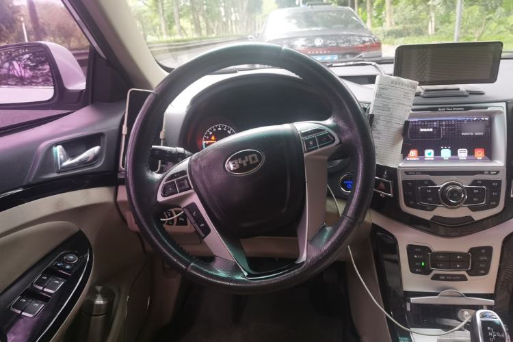 Used BYD e5 2018 450 Smart Connect Deluxe Edition Steering Wheel