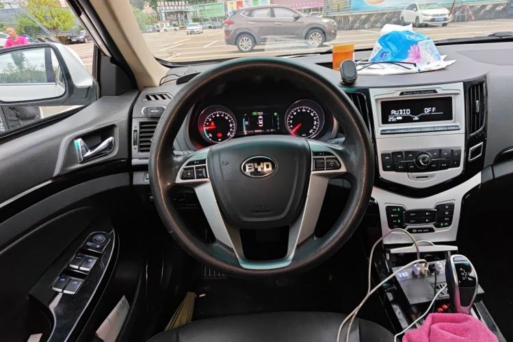 Used BYD e5 2018 Travel Edition Steering Wheel