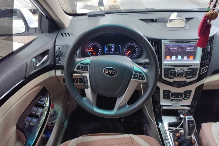 Used BYD e5 2018 450 Smart Connect Enjoyment Version Steering Wheel