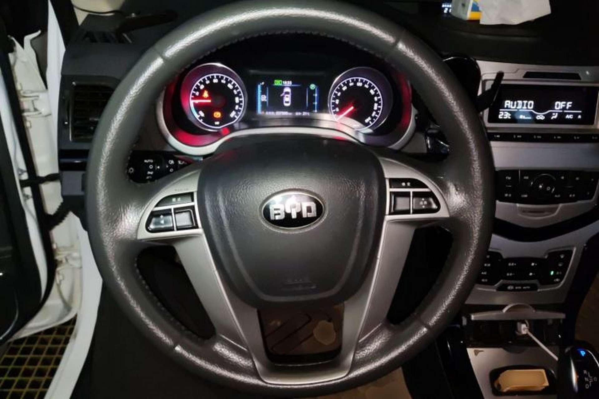 Used BYD e5 2018 Travel Edition Steering Wheel