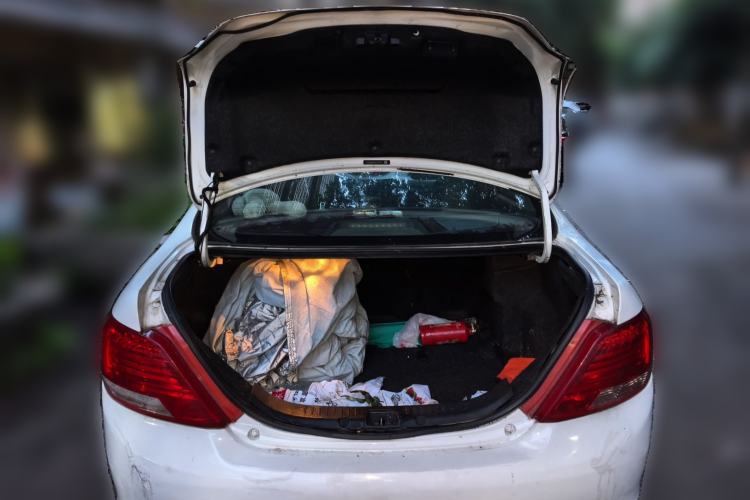 Used BYD e5 2018 450 Smart Connect Enjoyment Version Trunk