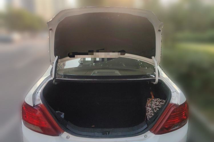 Used BYD e5 2018 450 Smart Connect Enjoyment Version Trunk