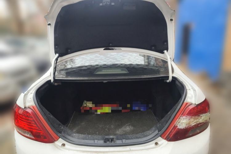 Used BYD e5 2018 Travel Edition Trunk
