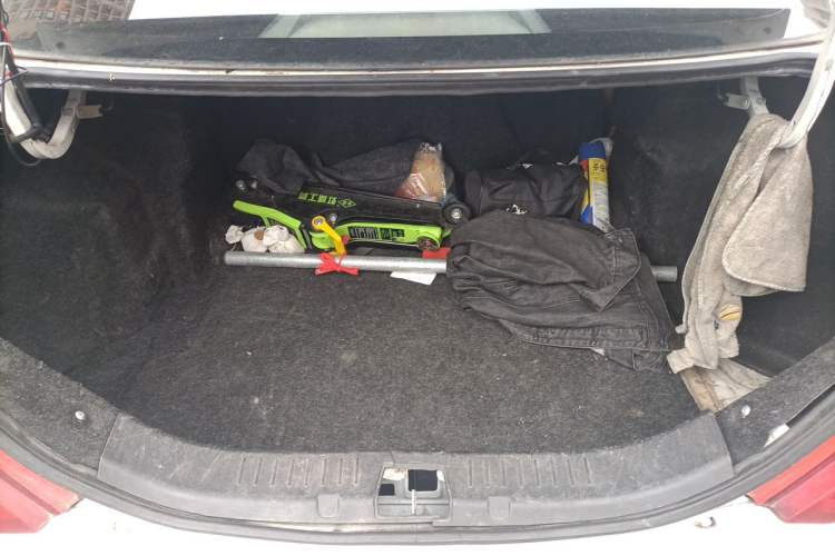 Used BYD e5 2018 450 Smart Connect Enjoyment Version Trunk