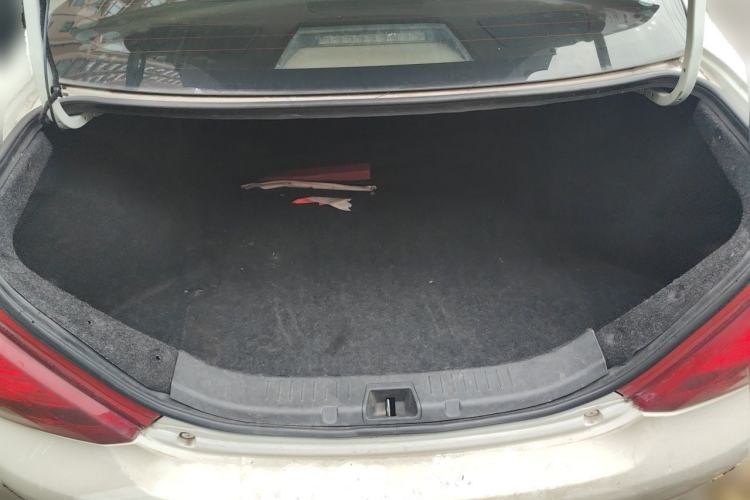 Used BYD e5 2018 Travel Edition Trunk