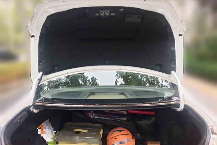 Used BYD e5 2018 450 Smart Connect Enjoyment Version Trunk