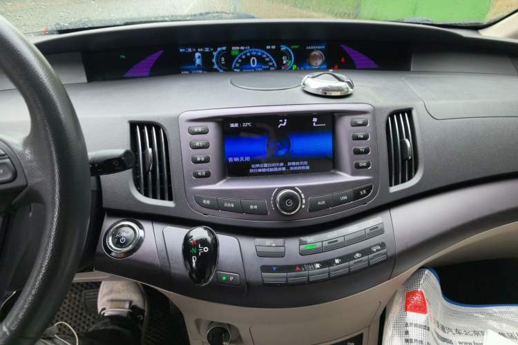 Used BYD e6 2014 Luxury Model (Beijing Edition) Audio And AC Panel