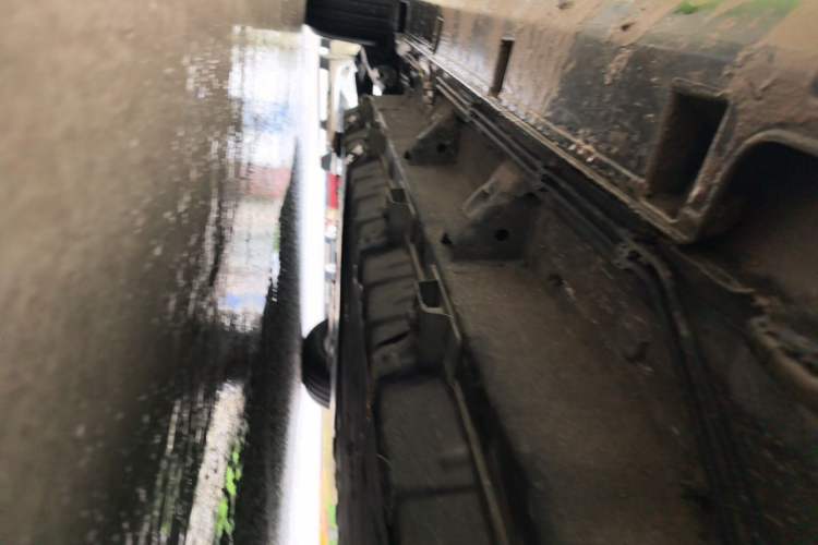 Used BYD e6 2014 Luxury Model (Beijing Edition) Chassis Front Right