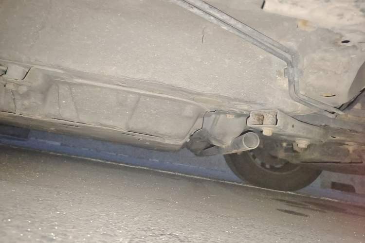 Used BYD e6 2014 Elite Edition Chassis Front Right