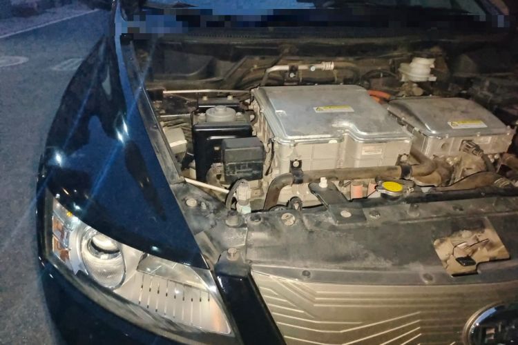 Used BYD e6 2014 Elite Edition Engine Bay Right