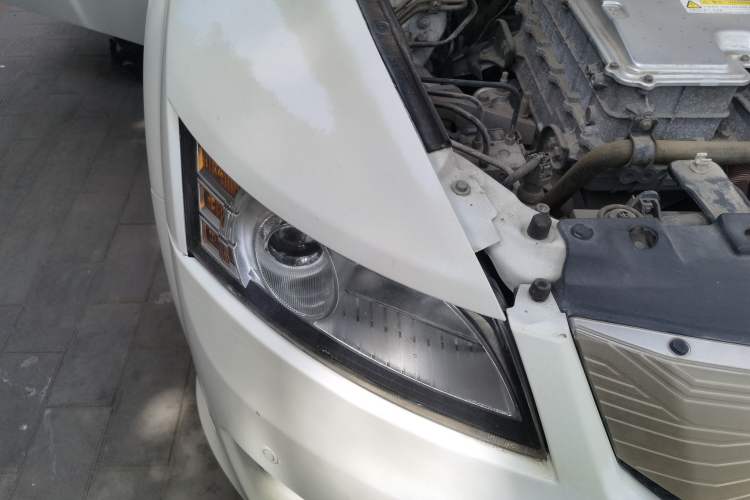 Used BYD e6 2014 Elite Edition Engine Bay Right