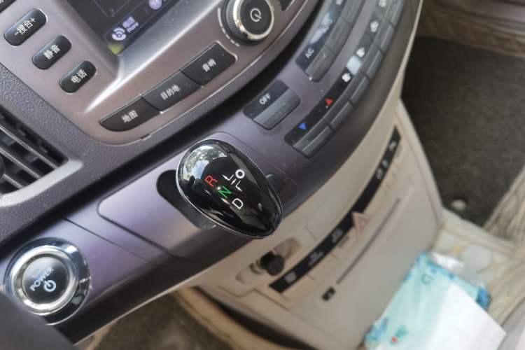 Used BYD e6 2014 Elite Edition Gear Lever