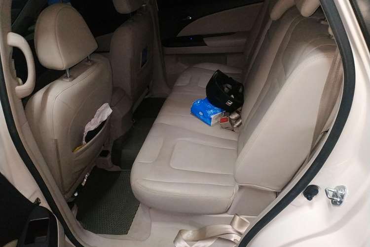 Used BYD e6 2014 Elite Edition Left Rear Seat
