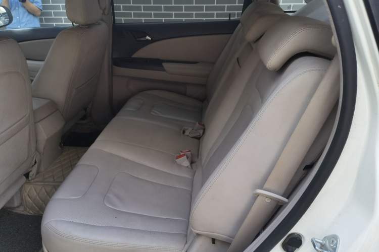 Used BYD e6 2014 Elite Edition Left Rear Seat