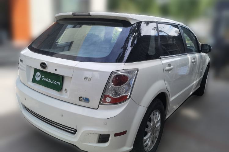 Used BYD e6 2014 Elite Edition Rear Right 45 Deg