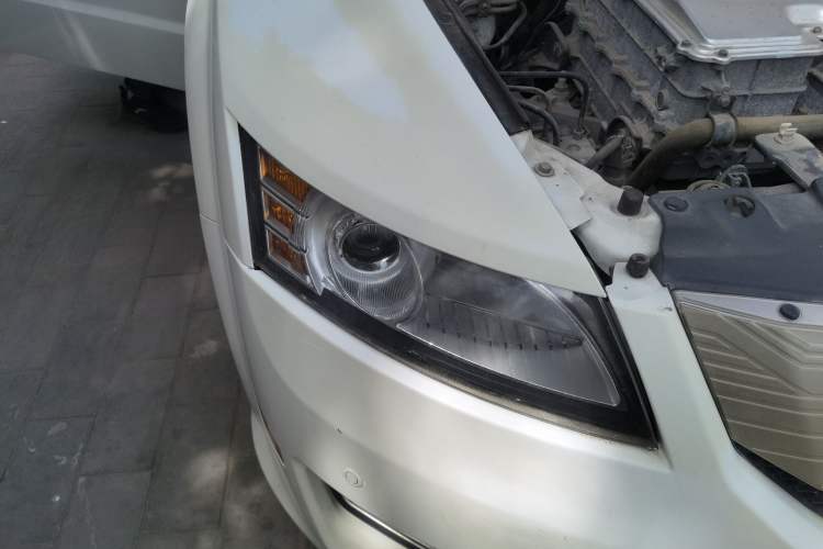 Used BYD e6 2014 Elite Edition Right Front Headlight