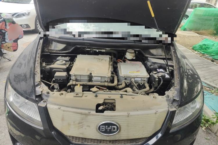Used BYD e6 2016 400 Elite Edition Engine Bay