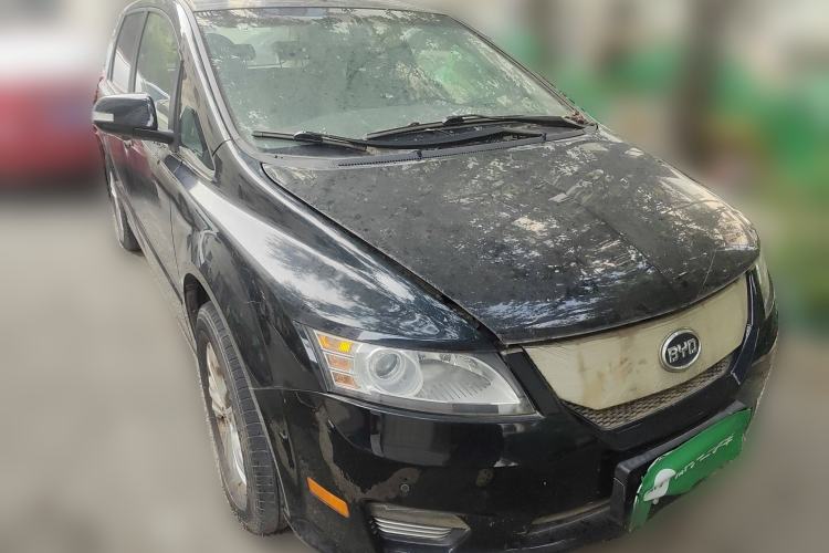 Used BYD e6 2016 400 Elite Edition Front Right 45 Deg