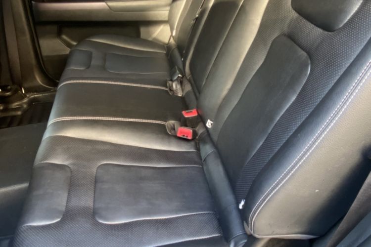Used BYD e6 2016 400 Elite Edition Interior 1
