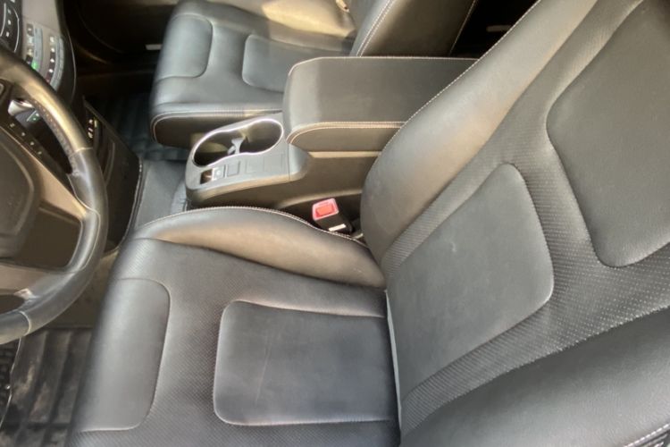 Used BYD e6 2016 400 Elite Edition Interior 12