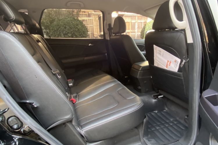 Used BYD e6 2016 400 Elite Edition Interior 8