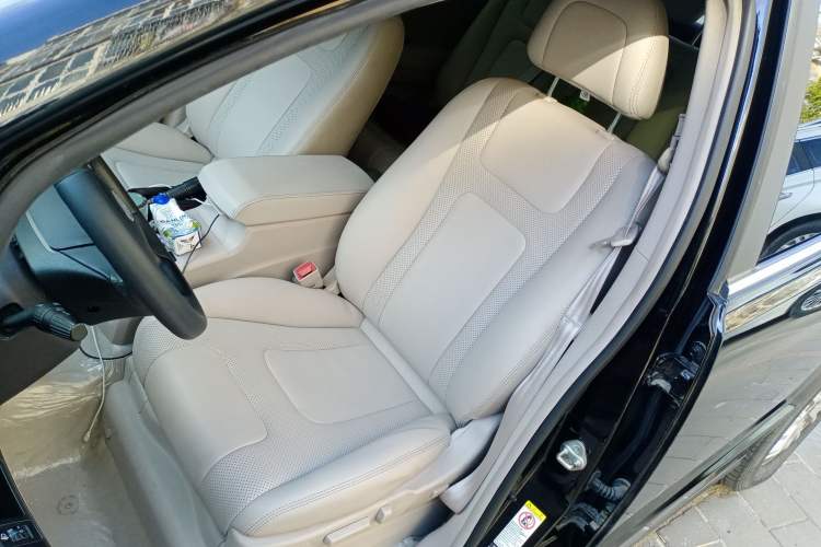 Used BYD e6 2016 400 Elite Edition Left Front Seat