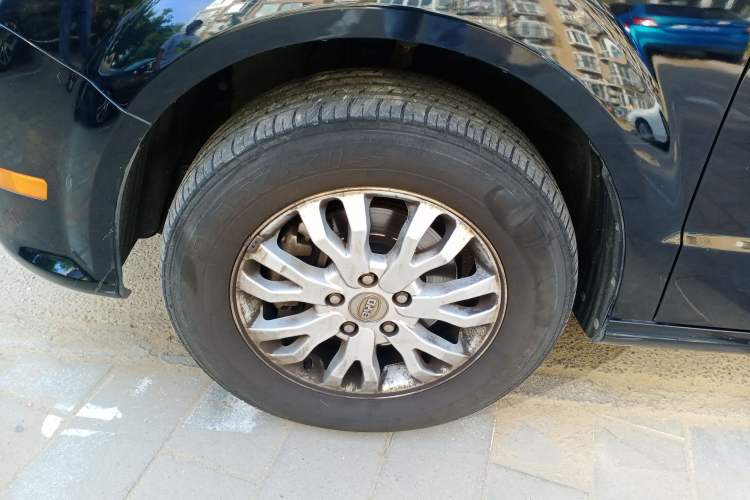 Used BYD e6 2016 400 Elite Edition Left Front Wheel Hub