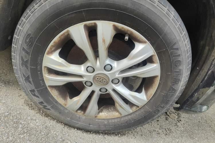 Used BYD e6 2016 400 Elite Edition Right Front Wheel Hub